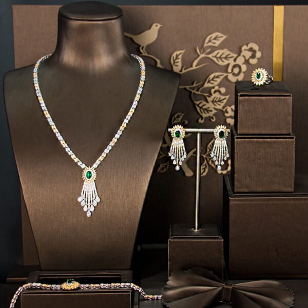 Four-piece zircon jewelry set - Image 3